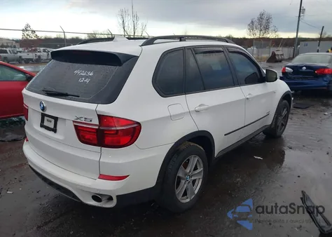 2012 BMW X5 xDrive35I/xDrive35I Premium/xDrive35I Sport Activity z USA, uszkodzony, nr VIN 5UXZV4C57CL985521